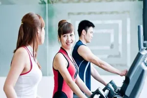 TP.HCM dừng phòng gym, yoga, nhà hàng tiệc cưới...