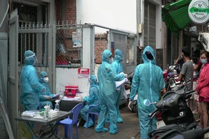 TP.HCM: 16 quận huyện có F0, F1 liên quan 25 ca dương tính mới