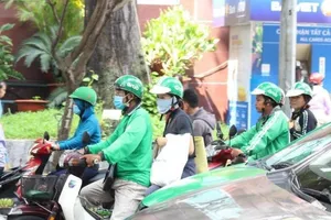 TP.HCM tạm dừng xe ôm công nghệ 2 bánh và xe ôm truyền thống
