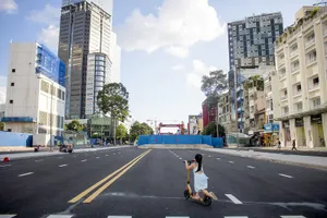 UBND TP.HCM hướng dẫn chi tiết việc giãn cách theo chỉ thị 16