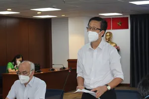 TP.HCM: Người dân có được tự đi mua thuốc, bị bệnh thông thường xử lý sao?