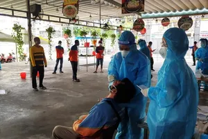 TP.HCM: Xét nghiệm 6.700 mẫu gộp cho shipper, phát hiện 64 mẫu dương tính