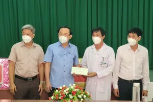 'Huyện Cần Giờ cần củng cố hệ thống y tế, chuẩn bị cho bình thường mới'