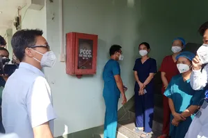 Phó Thủ tướng: 'Bao giờ cả nước hết dịch thì mới hết trực chiến'