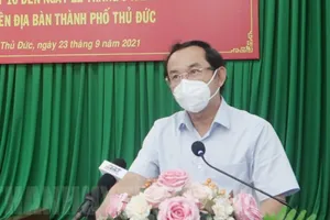 Bí thư TP.HCM: Cần dự liệu những tình huống phát sinh khi mở cửa trở lại