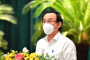 Bí thư TP.HCM: Thống nhất nghiên cứu tổ chức lễ cầu siêu người mất do COVID
