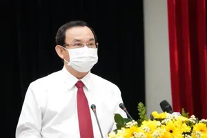 Bí thư TP.HCM: Không để dịch COVID-19 bùng phát trở lại