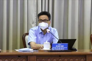 Phó Thủ tướng: TP.HCM chuẩn bị phương án đón chuyên gia, khách du lịch quốc tế
