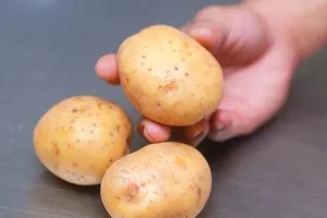 Cách lưu trữ khoai tây trong thời gian dài