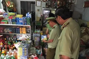 Phát hiện hàng ngàn hộp nhang muỗi Ranger nhập lậu