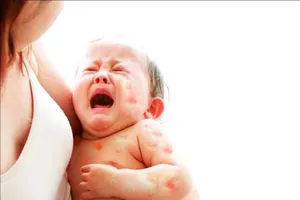 Vì sao một số trường hợp trẻ nhỏ uống sữa bò lại bị đau bụng?