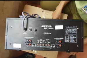 Phát hiện kho sản xuất amply nghi gian lận, giả mạo 