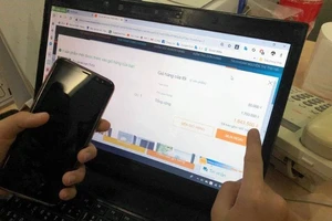 Mua hàng tại Lazada giá hơn 100 ngàn, phải trả phí... 8 triệu