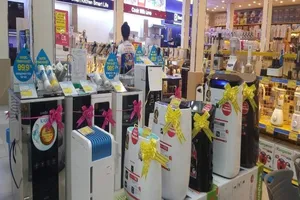 Đổ xô mua máy lọc không khí, khẩu trang chống bụi mịn