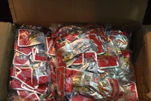 Chân gà ăn liền, ngon nhưng có đảm bảo an toàn thực phẩm?