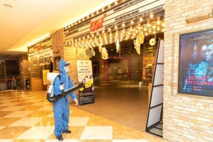 Đề xuất mở lại toàn bộ rạp chiếu phim trên cả nước