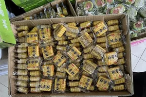 Bánh trung thu không rõ nguồn gốc lại xuất hiện
