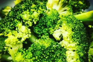 Vì sao sau 40 tuổi, bạn nên bổ sung bông cải xanh vào thực đơn ăn uống?