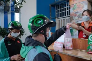 Gói xôi, nồi lẩu… lên đời nhờ chuyển đổi số