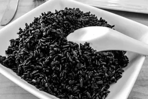 Gạo lứt đỏ, đen, trắng loại nào tốt cho sức khỏe hơn?