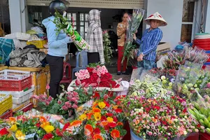 Hoa hồng có giá rẻ bất ngờ trước ngày 20-10