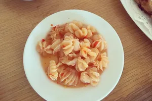 Dưa món, kiệu muối, hành muối chua mùa Tết thông thường để được bao lâu?