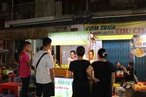 Hàng quán mọc lên như nấm nhờ trend ăn uống của giới trẻ?