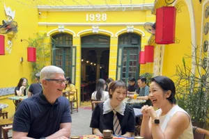 Cà phê trứng Việt Nam có gì mà CEO Apple Tim Cook khen ngon?