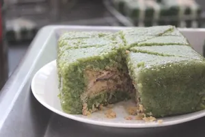 Chỉ một thao tác nhỏ có thể giúp kéo dài 'tuổi thọ' của bánh chưng, bánh tét