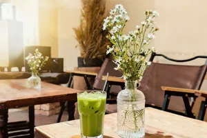 Đây là lý do để bạn cân nhắc nên uống bao nhiêu ly trà matcha mỗi ngày?