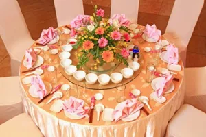 Xác minh vụ hai họ bị ngộ độc sau tiệc cưới