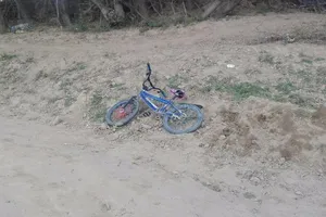 Vớt được thi thể học sinh lớp 1 dưới sông Dinh