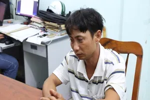 Khởi tố nghi can có hình xăm hoa hồng hiếp dâm trẻ em