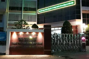 Bắt giam cán bộ thuế làm giả giấy đỏ lừa đảo