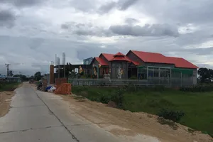 Đại diện Giáo hội Phật giáo đến thăm bé 11 tuổi bị đánh 