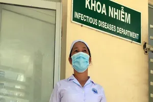 Lạy mẹ xin tha thứ không về chịu tang vì COVID-19