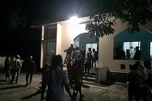 Bị đâm thiệt mạng vì bình luận kiểu tóc trên Facebook 