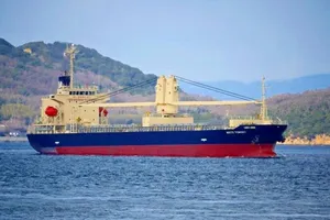 Tàu Philippines đâm chìm tàu cá Việt Nam trên biển