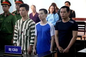  Tuyên án nhóm bị can cưa song sắt vượt ngục như phim 