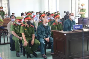 Cựu chủ tịch, phó chủ tịch Phan Thiết đối diện án tù