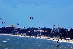 'Chung thủy' với Bình Thuận, du khách sẽ được ngủ miễn phí 