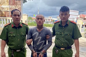 Bắt kẻ đâm, chém người ở tiệc sinh nhật sau 6 giờ gây án