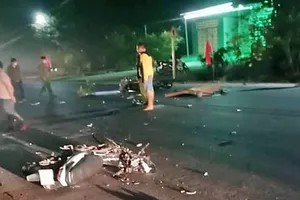 Bình Thuận: Hai xe mô tô đối đầu, 3 người thiệt mạng