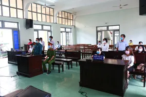 Cựu trưởng phòng Bệnh viện Phan Thiết lãnh 20 năm tù