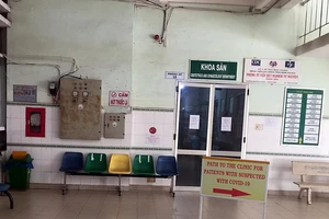 Nhiều cán bộ, công chức ở Bình Thuận dự khai giảng phải cách ly tập trung