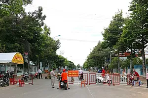 Phan Thiết thành lập 7 chốt kiểm soát dịch COVID-19 ở vùng đỏ 