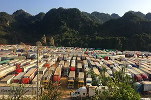 Rút 5 vạn Nhân dân tệ hoặc hơn 10 ngàn USD phải xác thực nhân thân