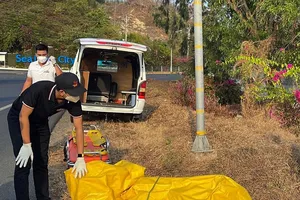 Thi thể 1 phụ nữ chưa rõ danh tính trôi vào bờ biển Phan Thiết