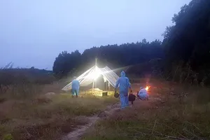 Phát hiện thi thể 1 phụ nữ khoảng 30 tuổi dưới suối 