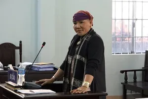 Xử lý hành vi chiếm đất công của người từng đến tòa livestream gây rối